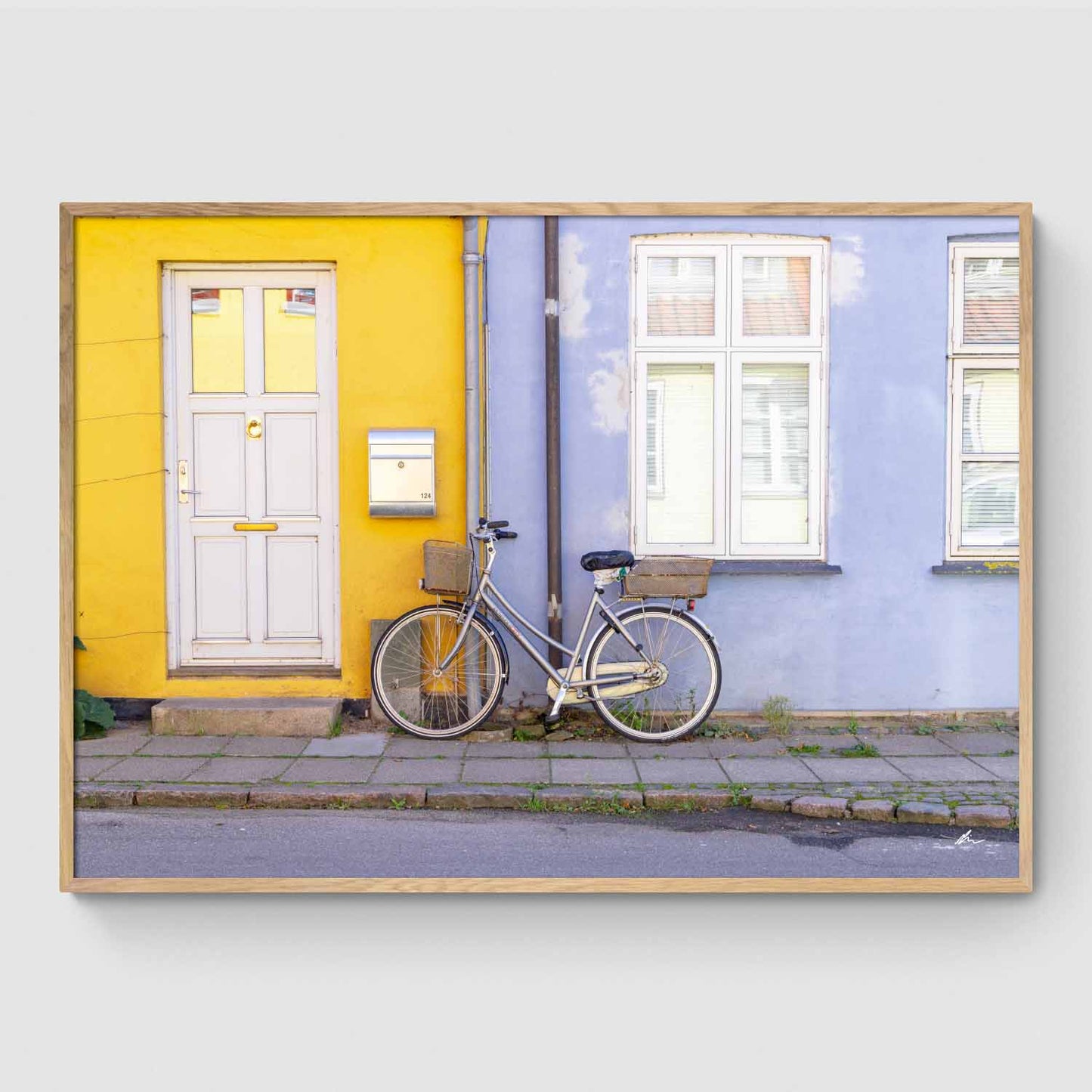 Cykel langs huse I